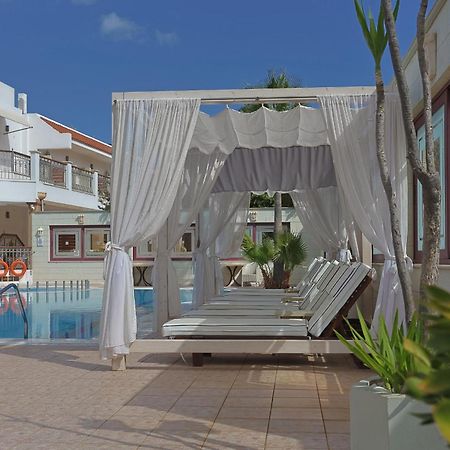 Aparthotel Bella Elena Malia Esterno foto
